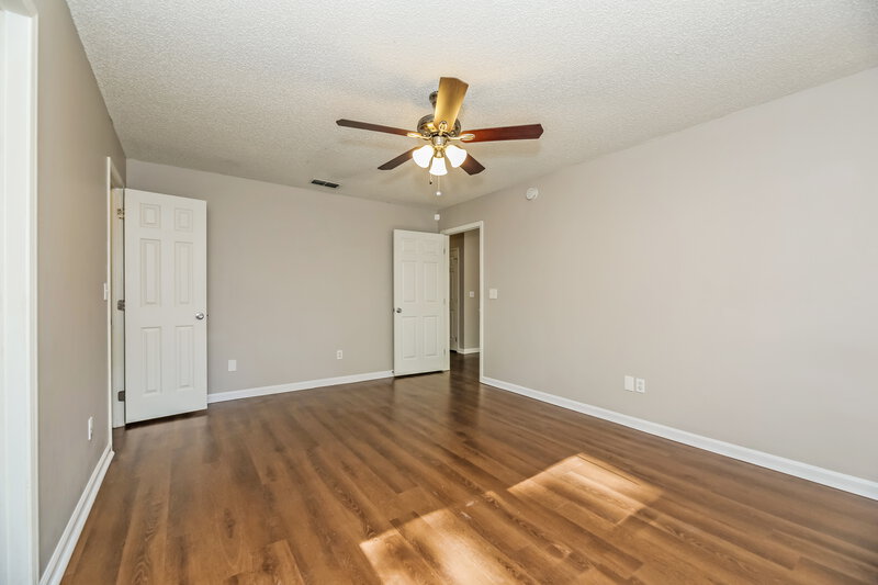 2,025/Mo, 2863 Sandy Beach Ln Jacksonville, FL 32277 Main Bedroom View
