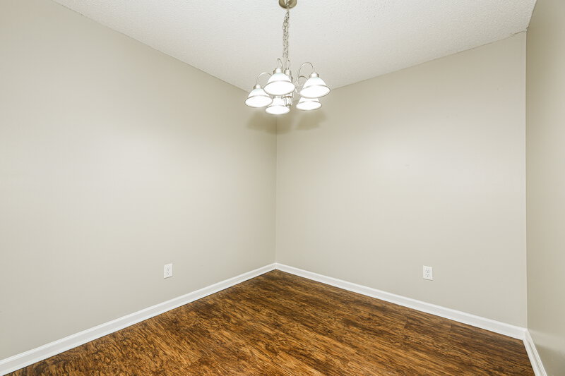 2,270/Mo, 8050 Cumberland Gap Trl Jacksonville, FL 32244 Dining Room View