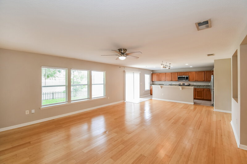2,045/Mo, 1153 Dawn Creek Ct Jacksonville, FL 32218 Living Room View 2