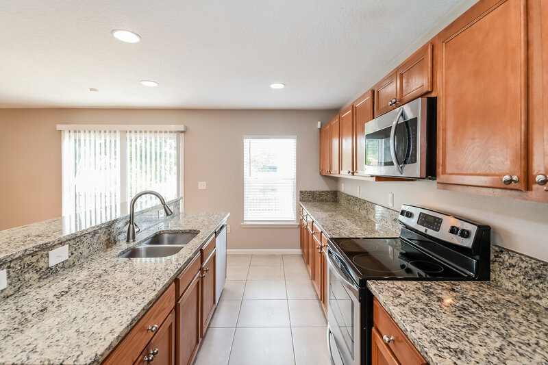 2,045/Mo, 1153 Dawn Creek Ct Jacksonville, FL 32218 Kitchen View