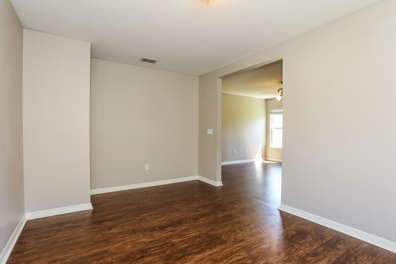 1,840/Mo, 3812 Ellaville Ct Jacksonville, FL 32218 Dining Room View