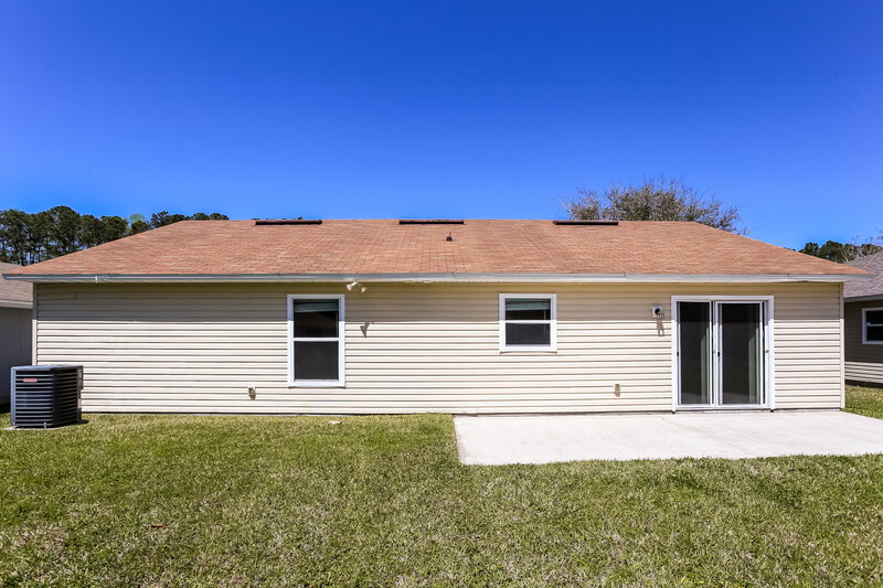 1,840/Mo, 3812 Ellaville Ct Jacksonville, FL 32218 Rear View