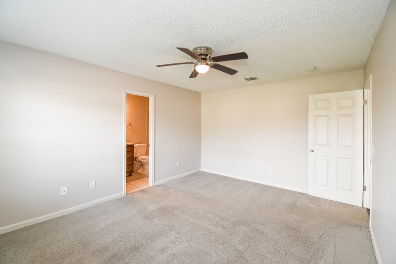 1,950/Mo, 10818 Carrington Ct Jacksonville, FL 32257 Main Bedroom View 2