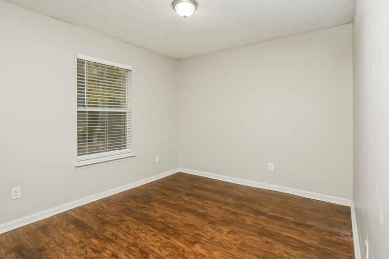 2,130/Mo, 7811 Invermere Blvd N Jacksonville, FL 32244 Bedroom View