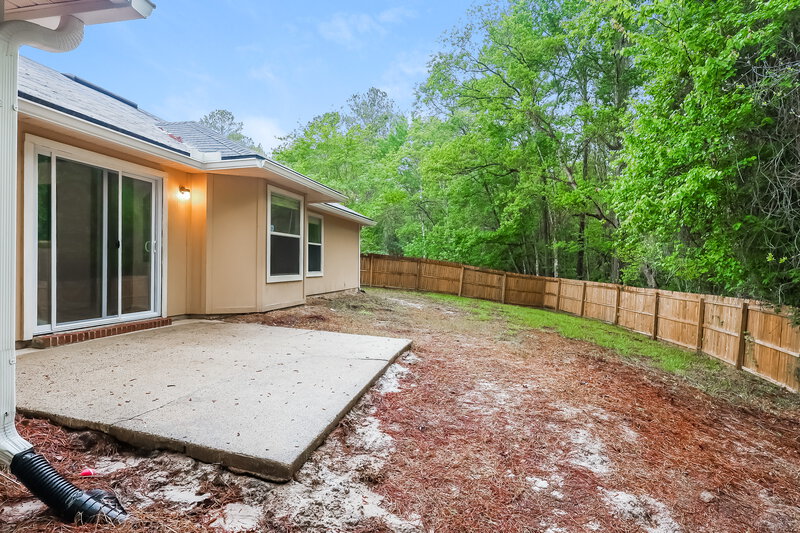 2,130/Mo, 7811 Invermere Blvd N Jacksonville, FL 32244 Rear View 2