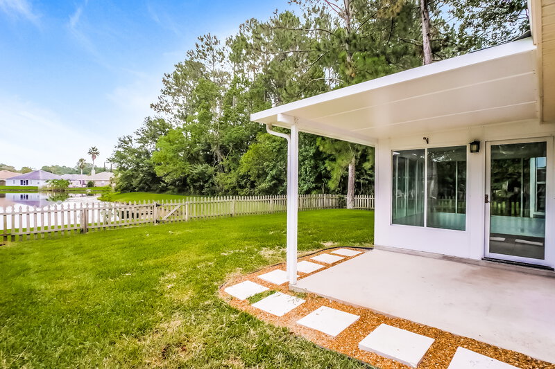 2,225/Mo, 11132 Coldfield Dr Jacksonville, FL 32246 Rear View 2