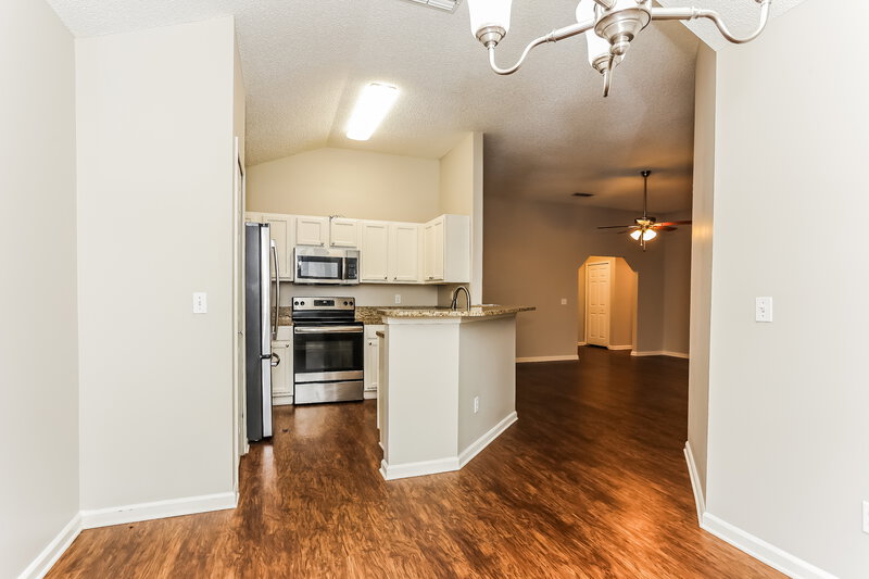 1,750/Mo, 3250 Guernsey Ct Jacksonville, FL 32226 Dining Room View