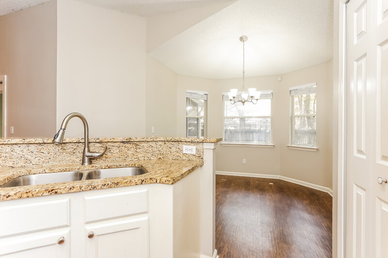 1,750/Mo, 3250 Guernsey Ct Jacksonville, FL 32226 Kitchen View 2