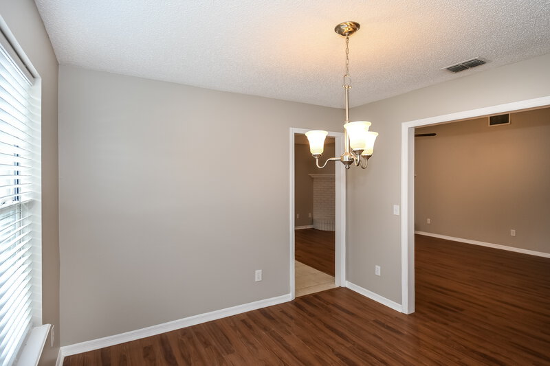 1,690/Mo, 8773 Spring Harvest Ln E Jacksonville, FL 32244 Dining Room View