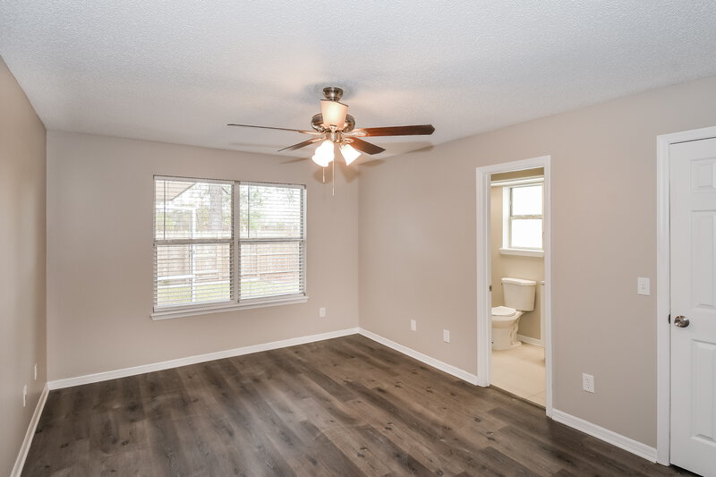 1,690/Mo, 8773 Spring Harvest Ln E Jacksonville, FL 32244 Main Bedroom View