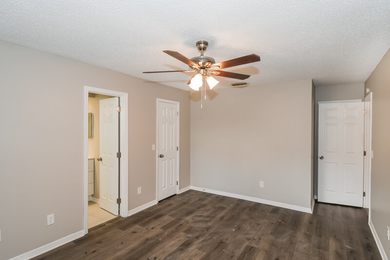 1,690/Mo, 8773 Spring Harvest Ln E Jacksonville, FL 32244 Main Bedroom View 2