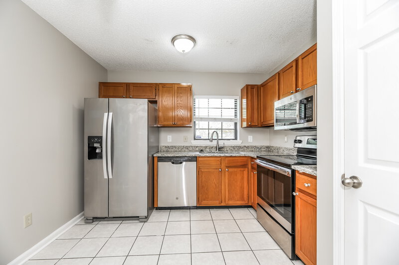 1,790/Mo, 10871 Copper Creek Ct Jacksonville, FL 32218 Kitchen View