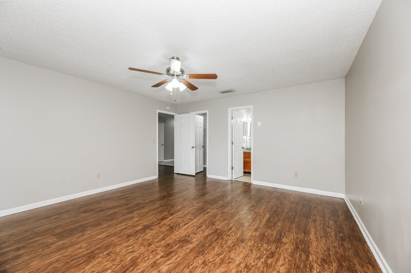 1,790/Mo, 10871 Copper Creek Ct Jacksonville, FL 32218 Main Bedroom View 2