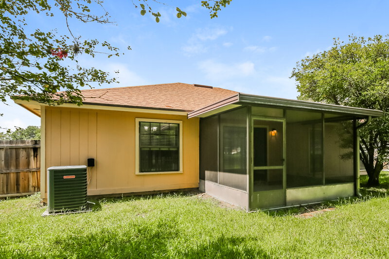 1,790/Mo, 10871 Copper Creek Ct Jacksonville, FL 32218 Rear View