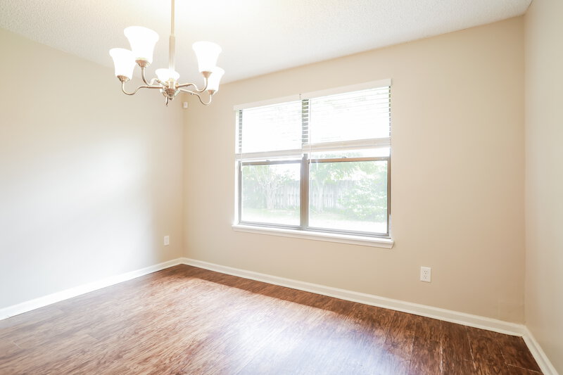 1,890/Mo, 10027 Huntington Forest Blvd E Jacksonville, FL 32257 Dining Room View