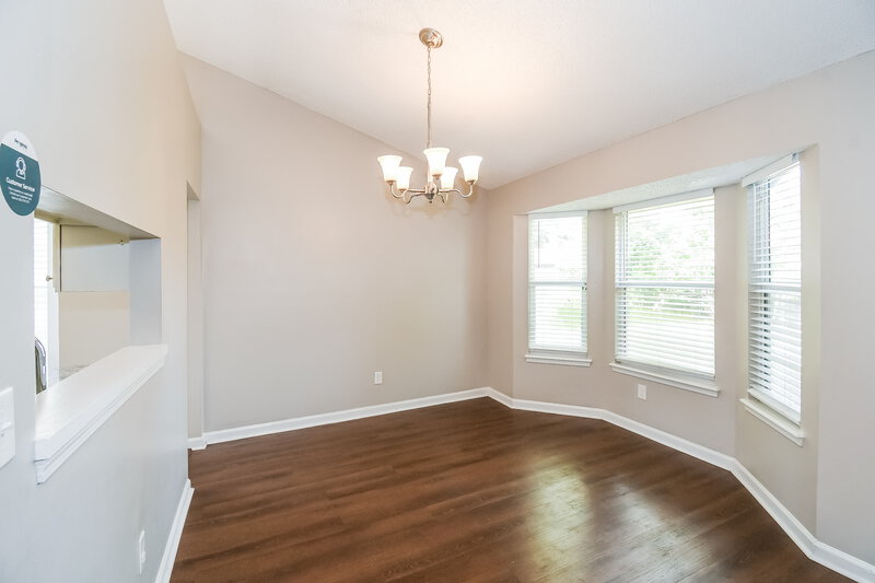 1,910/Mo, 7726 Mistwood Cir W Jacksonville, FL 32244 Dining Room View