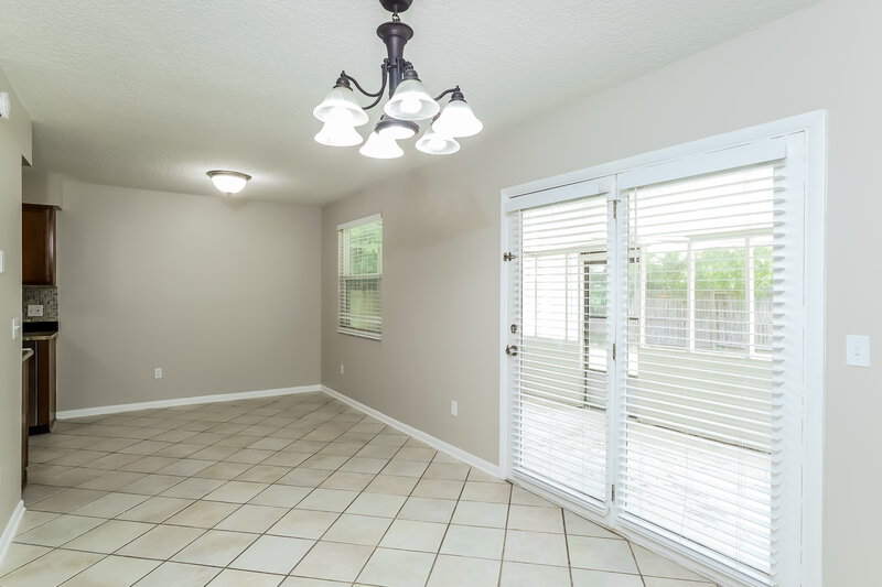 2,100/Mo, 2095 Broad Oak Dr Jacksonville, FL 32225 Dining Room View 2