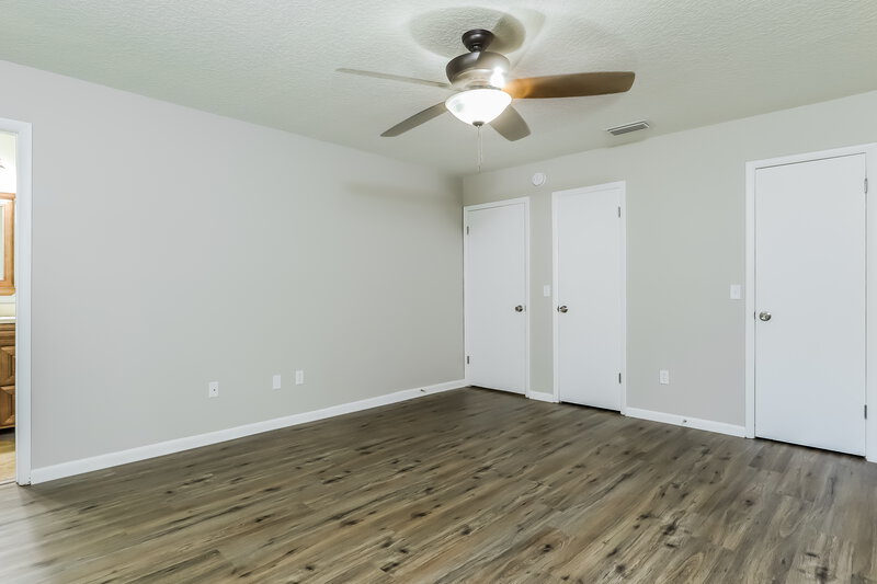 2,100/Mo, 2095 Broad Oak Dr Jacksonville, FL 32225 Main Bedroom View