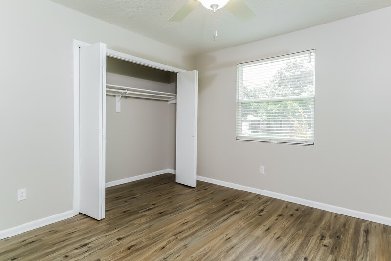 2,100/Mo, 2095 Broad Oak Dr Jacksonville, FL 32225 Bedroom View