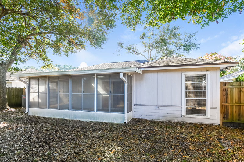 1,880/Mo, 5421 Cumberland Forest Ln Jacksonville, FL 32257 Rear View