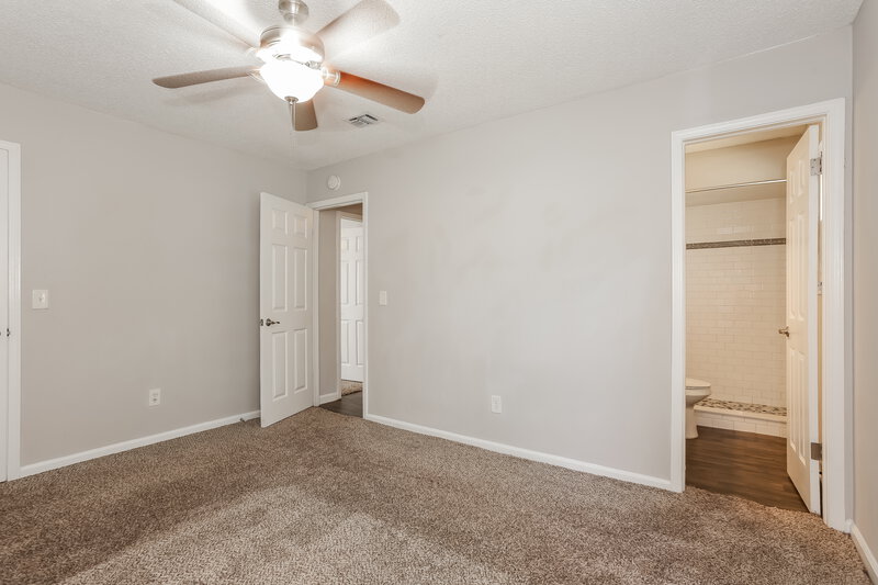 2,220/Mo, 3695 Deer Crossing Pl Jacksonville, FL 32257 Main Bedroom View