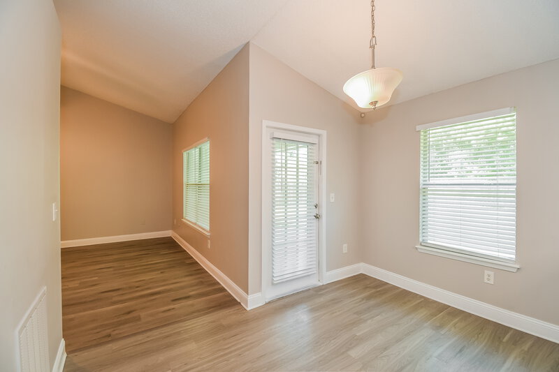 1,710/Mo, 6638 Lana Ln Jacksonville, FL 32244 Dining Room View