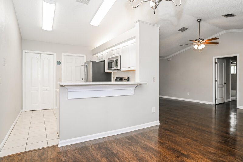 2,690/Mo, 9552 Glenn Abbey Way Jacksonville, FL 32256 Dining Room View 2