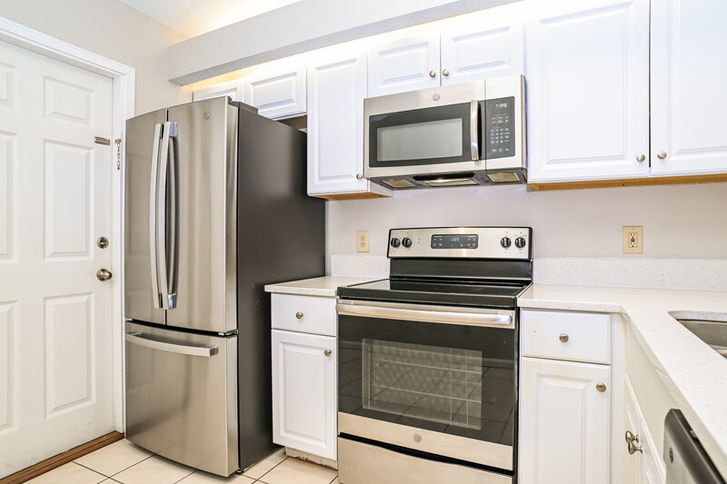 2,690/Mo, 9552 Glenn Abbey Way Jacksonville, FL 32256 Kitchen View