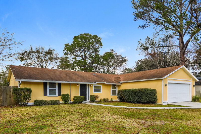 1,735/Mo, 8642 Bluebell Ln Jacksonville, FL 32244 Front View
