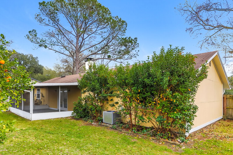 1,735/Mo, 8642 Bluebell Ln Jacksonville, FL 32244 Rear View 2