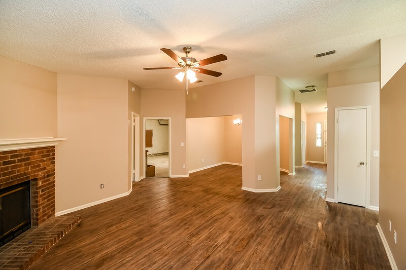 2,035/Mo, 3866 English Colony Dr S Jacksonville, FL 32257 Dining Room View 2
