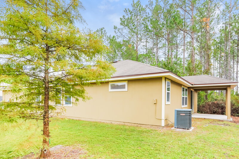3,220/Mo, 11876 W Carson Lake Dr Jacksonville, FL 32221 Rear View