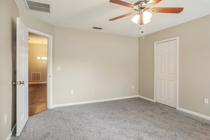 1,920/Mo, 9430 Daniels Mill Dr Jacksonville, FL 32244 Main Bedroom View 2