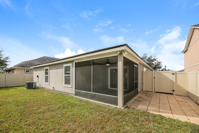 1,980/Mo, 12373 Sacha Rd Jacksonville, FL 32226 Rear View