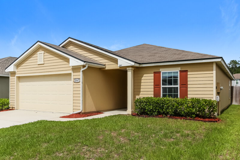 2,000/Mo, 2067 Tyson Lake Dr Jacksonville, FL 32221 Front View