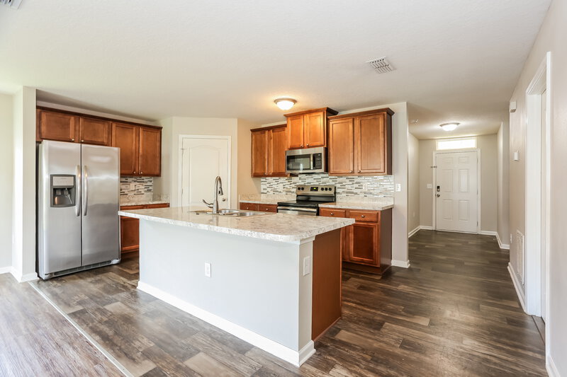 2,000/Mo, 2067 Tyson Lake Dr Jacksonville, FL 32221 Kitchen View