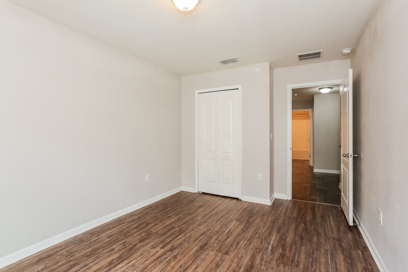 2,000/Mo, 2067 Tyson Lake Dr Jacksonville, FL 32221 Bedroom View 2