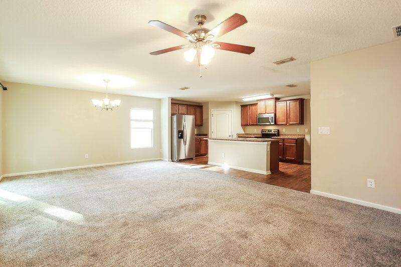 1,840/Mo, 2236 Crystal Cove Dr Green Cove Springs, FL 32043 Living Room View