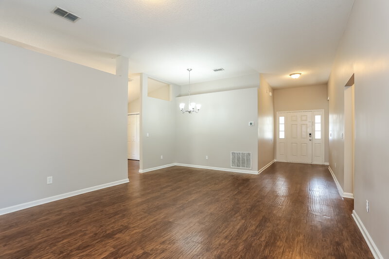 1,870/Mo, 3871 Ringneck Dr Jacksonville, FL 32226 Living Room View