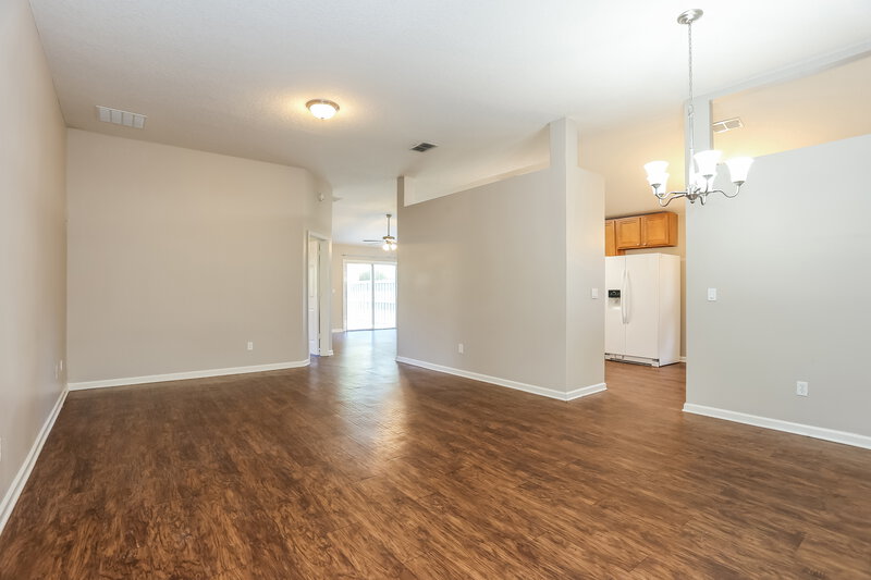 1,870/Mo, 3871 Ringneck Dr Jacksonville, FL 32226 Dining Room View