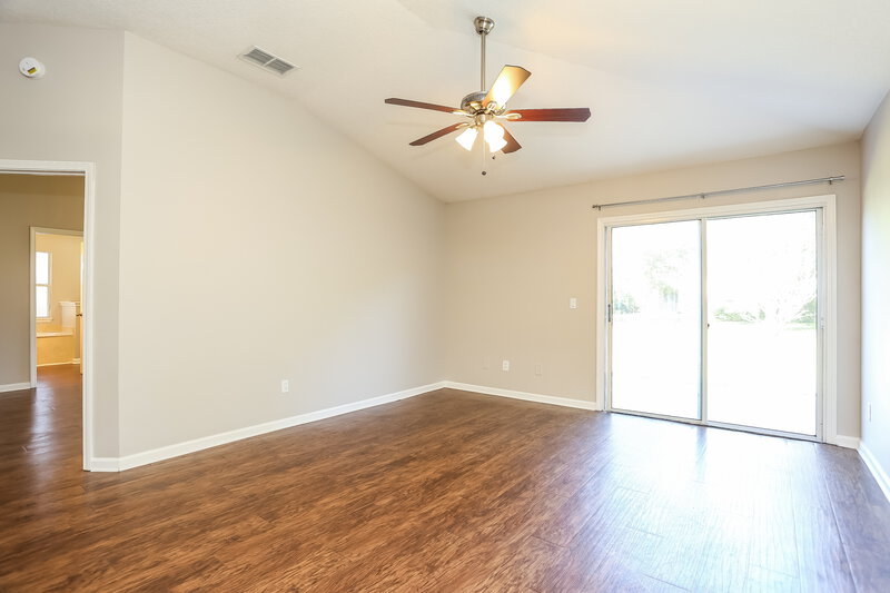 1,870/Mo, 3871 Ringneck Dr Jacksonville, FL 32226 Family Room View 2