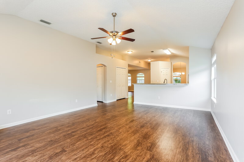 2,155/Mo, 535 Misty Morning Ct Jacksonville, FL 32218 Family Room View 2