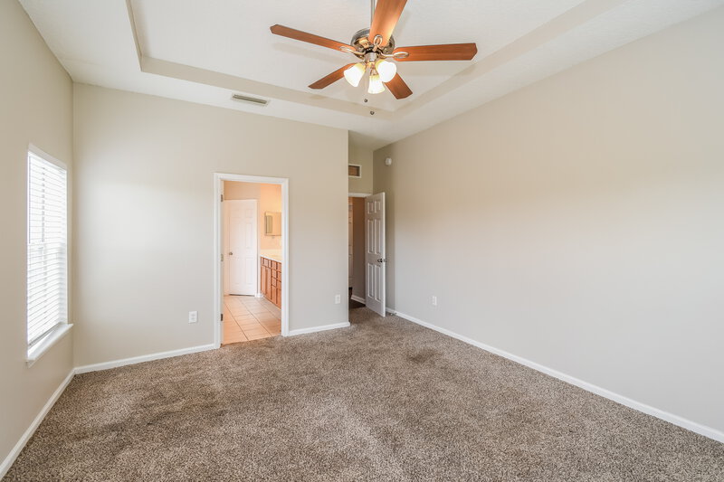 2,215/Mo, 9286 Hawkeye Dr Jacksonville, FL 32221 Main Bedroom View 2