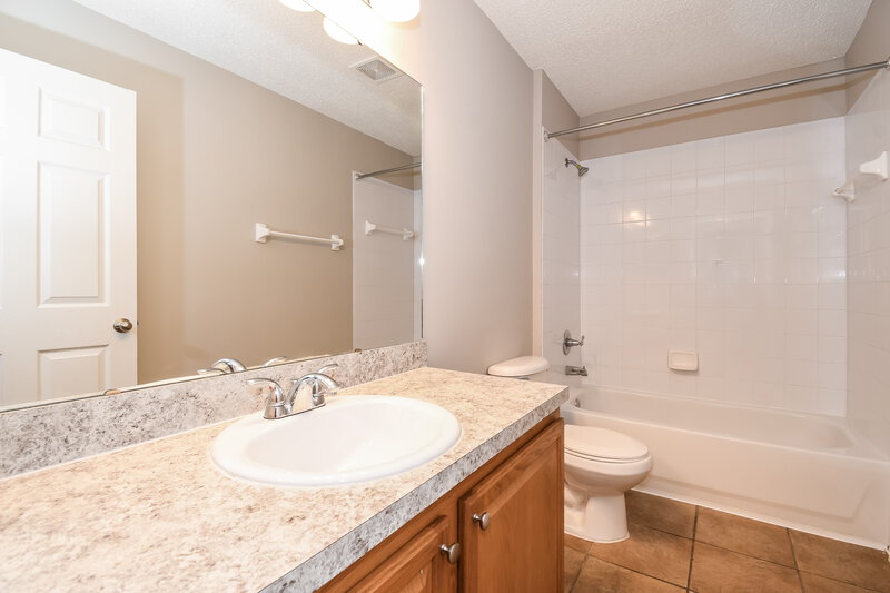 1,855/Mo, 2904 Cold Creek Blvd Jacksonville, FL 32221 Bathroom View
