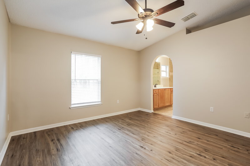 1,685/Mo, 3297 Carlotta Rd Middleburg, FL 32068 Main Bedroom View