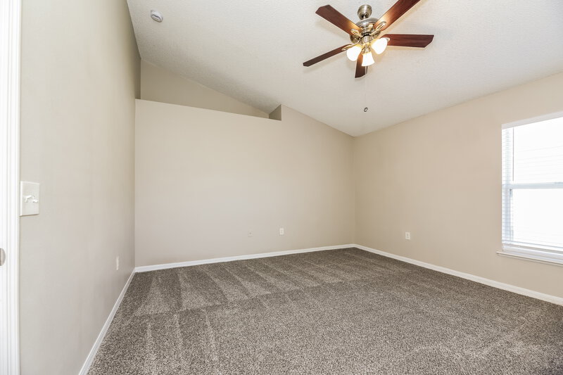 2,000/Mo, 10373 Marsh Hawk Dr Jacksonville, FL 32218 Main Bedroom View