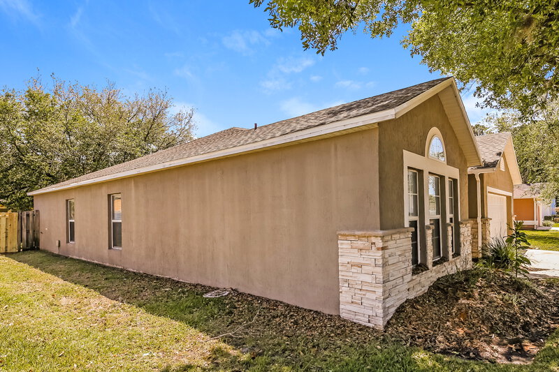 2,000/Mo, 10373 Marsh Hawk Dr Jacksonville, FL 32218 Rear View