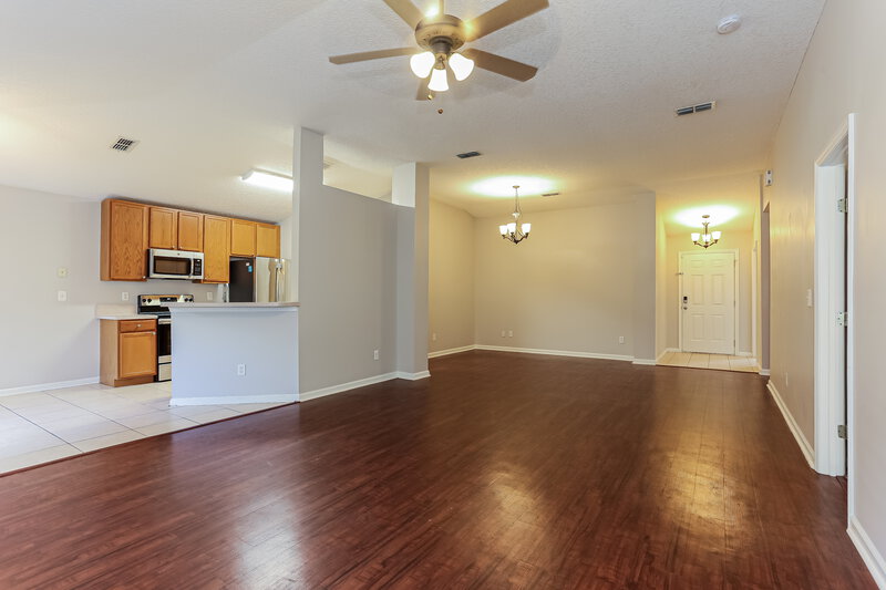 2,440/Mo, 3382 Westfield Dr Green Cove Springs, FL 32043 Living Room View
