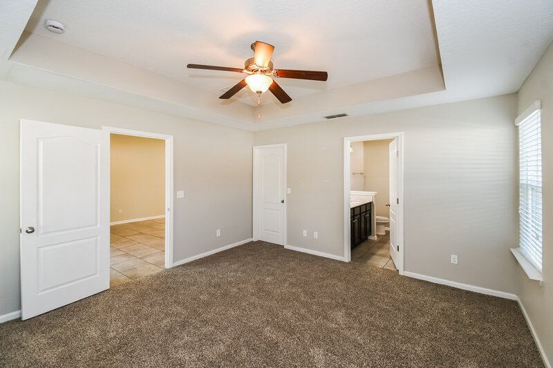 2,025/Mo, 869 Glendale Ln Orange Park, FL 32065 Main Bedroom View 2