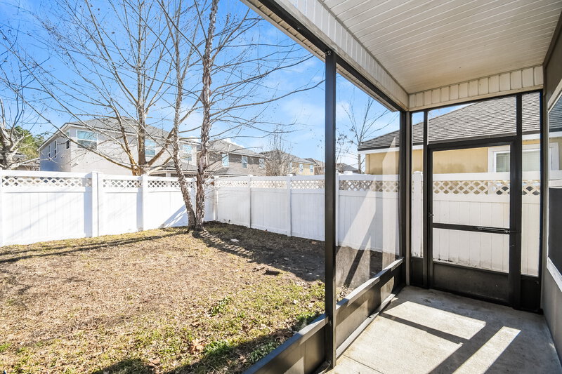 2,025/Mo, 869 Glendale Ln Orange Park, FL 32065 Porch View